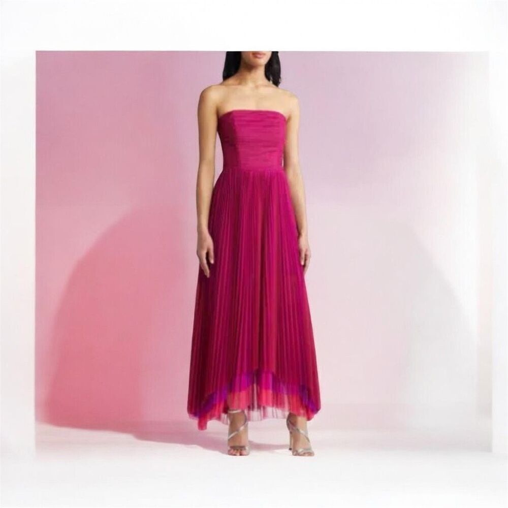 Chelsea28 Women's Red Smocked Strapless Tulle Cocktail Dress Size M